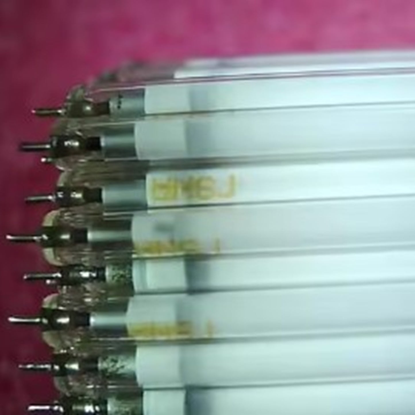 Maximum Tune 6 MT6 Sharp LCD screen replacement backlight 704mm*3.4mm Tube/CCFLSharp TV 715mm